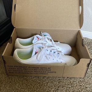 Nike court legacy next nature size 7